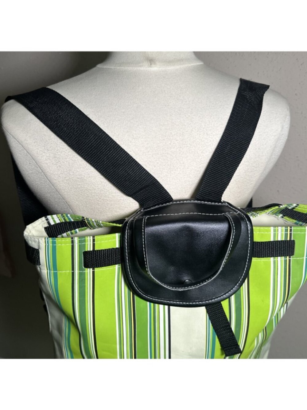 Twos Company Stripe Packable Beach Backpack Tote Vegan Green Black - Picture 13 of 13
